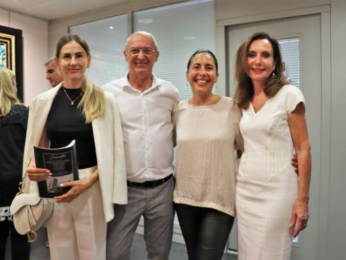 Vernissage de l'exposition "STARDUST" d'Ana Tzarev